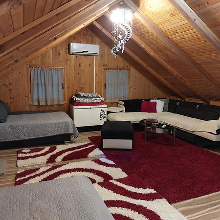 Fortuna Holiday Home Бихач Экстерьер фото