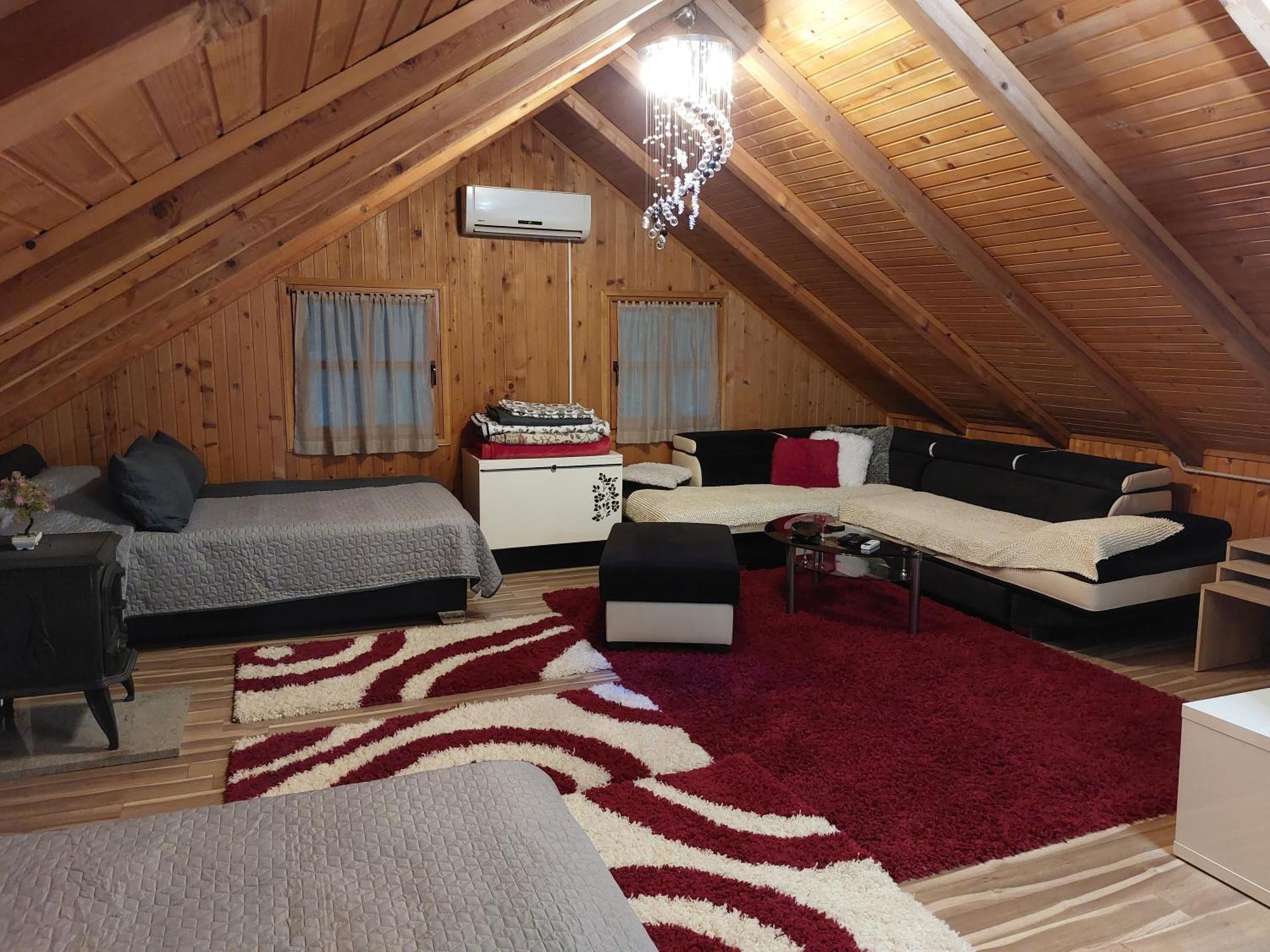 Fortuna Holiday Home Бихач Экстерьер фото