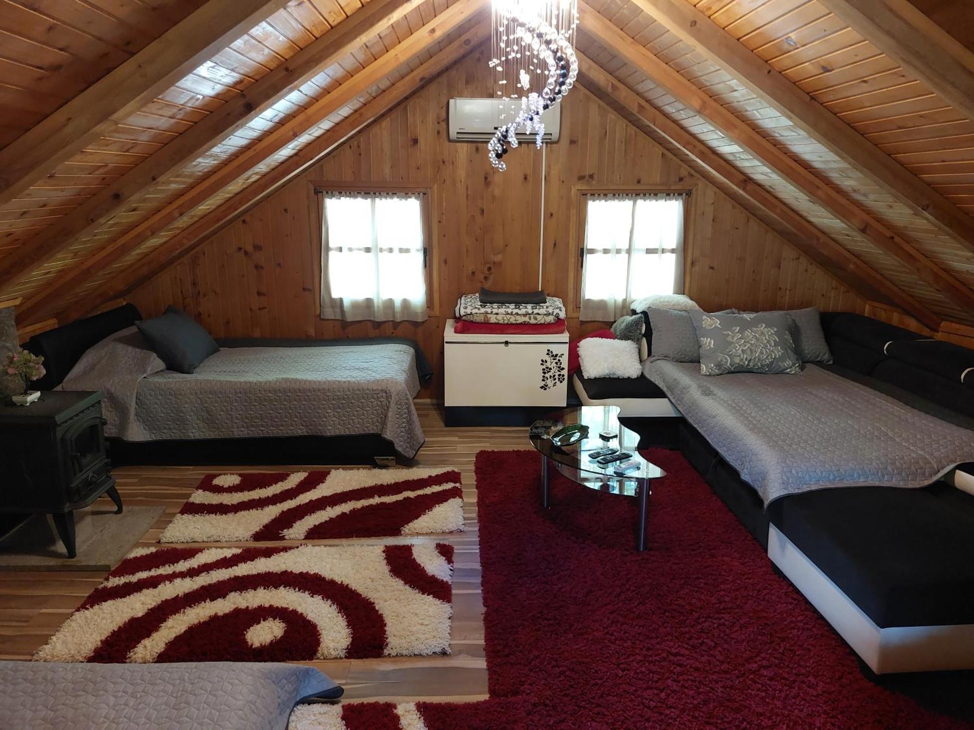 Fortuna Holiday Home Бихач Экстерьер фото