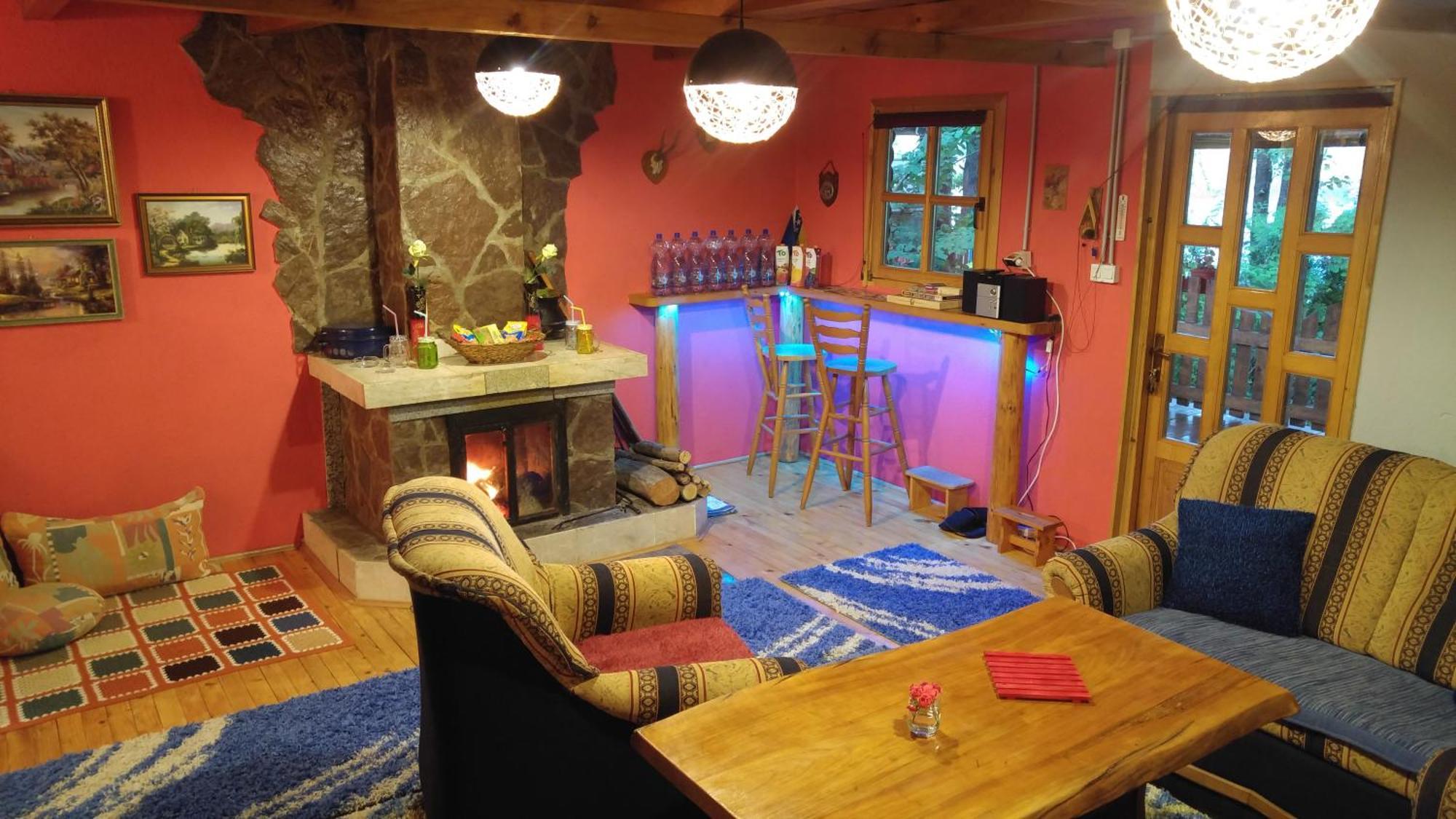 Fortuna Holiday Home Бихач Экстерьер фото